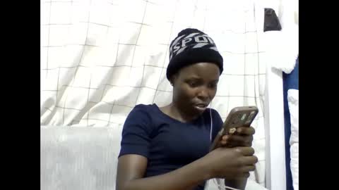 pretty_petite_ebony online show from 06/09/26, 05:57