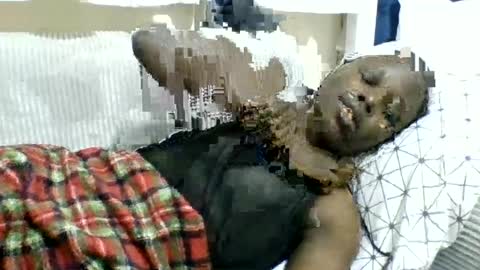 pretty_petite_ebony online show from 06/13/26, 01:03
