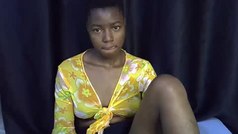 Snapshot of pretty_queen18 chatting on 02/23/25, 01:02 NASH online show from 02/23/25, 01:02