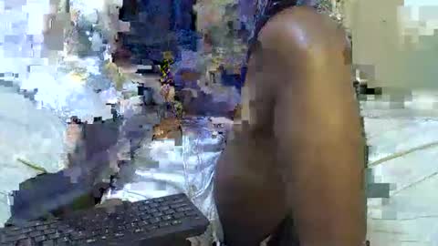 Snapshot of pretty_queen18 chatting on 09/14/25, 05:01 NASH online show from 09/14/25, 05:01