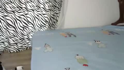 Pretty doll online show from 11/10/25, 10:03