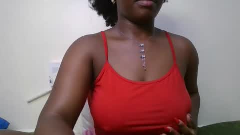 pretty_shila online show from 12/05/25, 06:37