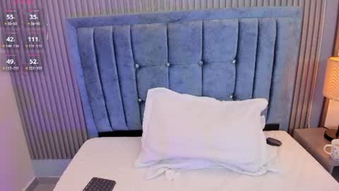 Daisy Flower online show from 06/24/26, 11:37