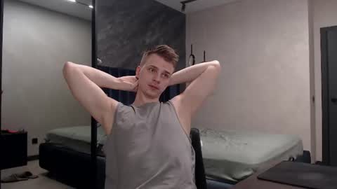 Snapshot of pretty_sweety chatting on 06/18/26, 03:05 Justin online show from 06/18/26, 03:05