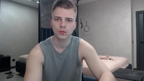 Snapshot of pretty_sweety chatting on 06/29/26, 08:31 Justin online show from 06/29/26, 08:31