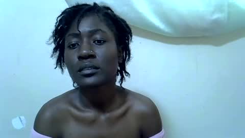 Snapshot of pretty_swirl chatting on 07/02/26, 05:24 Twirl online show from 07/02/26, 05:24