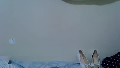 Snapshot of pretty_swirl chatting on 07/12/26, 07:43 Twirl online show from 07/12/26, 07:43