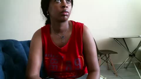 Snapshot of pretty_zii chatting on 11/05/25, 08:03 zii online show from 11/05/25, 08:03