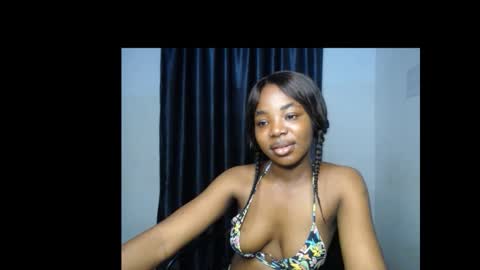 Snapshot of prettyadia chatting on 03/13/26, 06:47 adia online show from 03/13/26, 06:47