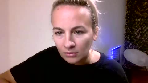 Snapshot of prettybabypetite chatting on 01/07/26, 05:37 Missy Jack online show from 01/07/26, 05:37