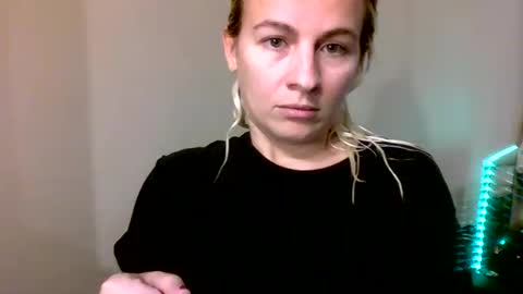 Snapshot of prettybabypetite chatting on 02/02/26, 09:35 Missy Jack online show from 02/02/26, 09:35