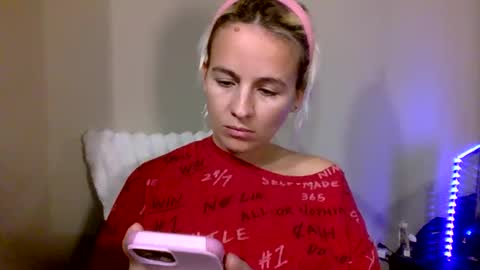 Snapshot of prettybabypetite chatting on 02/10/26, 10:58 Missy Jack online show from 02/10/26, 10:58