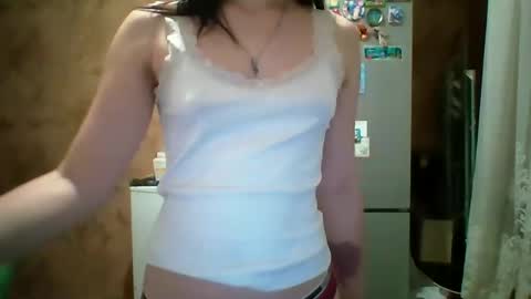 Bella online show from 05/18/26, 08:47