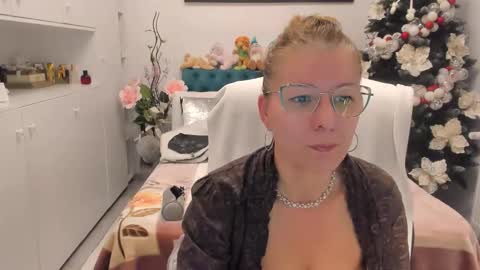 wilma online show from 11/24/25, 06:57