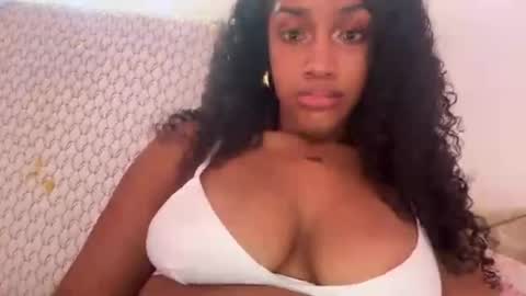 Snapshot of prettyblackgal chatting on 08/04/26, 11:29 prettyblackgal online show from 08/04/26, 11:29