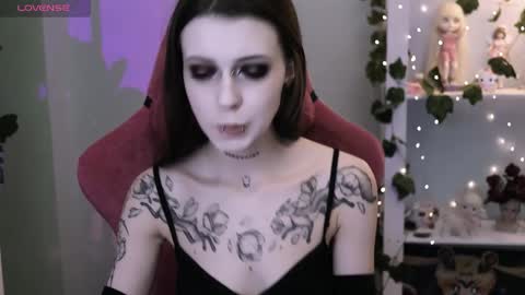 Violet online show from 03/02/26, 10:05