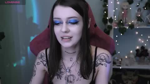 Violet online show from 03/07/26, 10:07