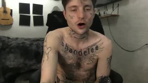 pretty boy online show from 12/30/24, 07:59