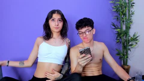 Snapshot of prettybunnies08 chatting on 01/08/25, 01:53 Enzo Denis online show from 01/08/25, 01:53