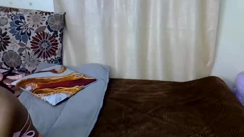 Bunny online show from 11/24/25, 12:43