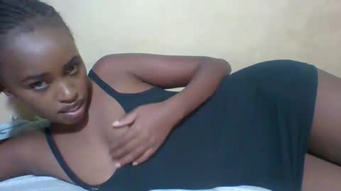 Snapshot of prettycarl_2 chatting on 01/23/25, 10:22 prettycarl_2 online show from 01/23/25, 10:22