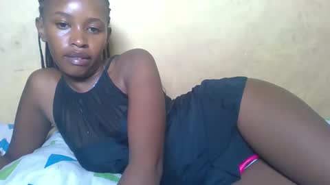 Snapshot of prettycarl_2 chatting on 01/11/26, 11:21 prettycarl_2 online show from 01/11/26, 11:21