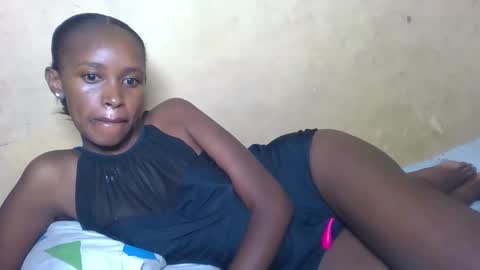 Snapshot of prettycarl_2 chatting on 03/24/26, 04:17 prettycarl_2 online show from 03/24/26, 04:17