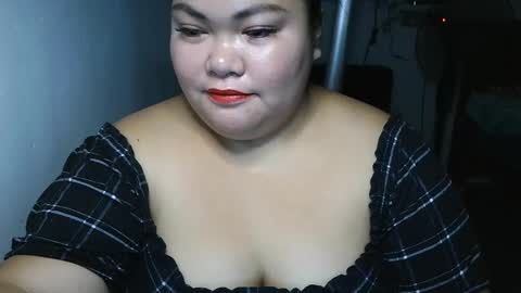 Snapshot of prettycarla_ chatting on 10/17/25, 01:53 prettycarla online show from 10/17/25, 01:53