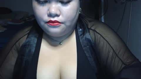 Snapshot of prettycarla_ chatting on 11/30/25, 12:47 prettycarla online show from 11/30/25, 12:47