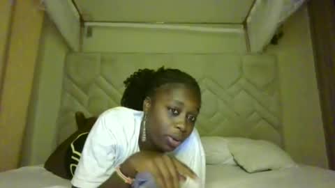 prettydulce online show from 05/02/26, 03:33