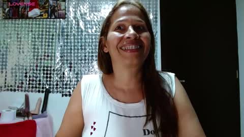 Snapshot of prettyduration chatting on 02/12/25, 12:27 Caro sins online show from 02/12/25, 12:27