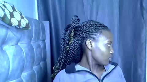 Prettiesexxy online show from 05/02/26, 05:56