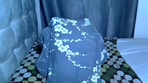 Prettiesexxy online show from 05/04/26, 12:01