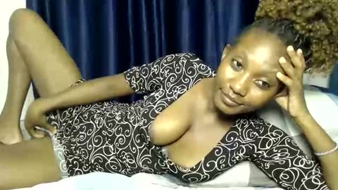 Mary online show from 12/01/25, 06:02