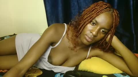 Snapshot of prettygoddess1 chatting on 05/06/26, 04:41 Mary online show from 05/06/26, 04:41
