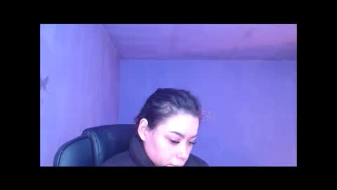 prettyjulliette online show from 01/16/25, 11:48