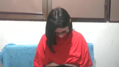 prettyjulliette online show from 03/24/26, 05:29