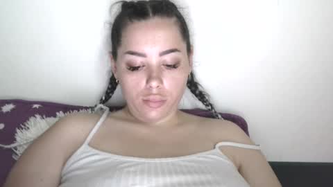 Snapshot of prettyjulliette chatting on 07/13/26, 11:57 prettyjulliette online show from 07/13/26, 11:57
