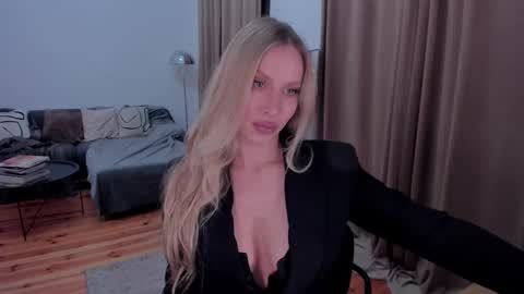 Eva online show from 02/24/26, 12:41
