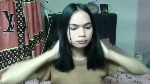 prettykhelcy online show from 05/12/26, 11:24