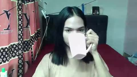 prettykhelcy online show from 05/18/26, 12:29