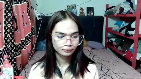 Snapshot of prettykhelcy chatting on 06/22/26, 12:24 prettykhelcy online show from 06/22/26, 12:24
