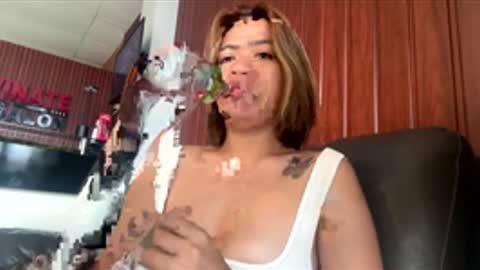 Snapshot of prettylady_janice chatting on 01/13/26, 07:35 prettylady_janice online show from 01/13/26, 07:35