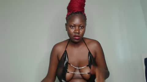 Lizzy online show from 01/08/25, 12:05