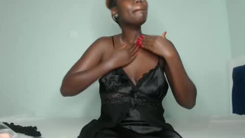 Lizzy online show from 02/07/25, 08:01