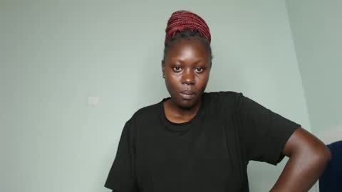 Lizzy online show from 02/25/25, 08:03