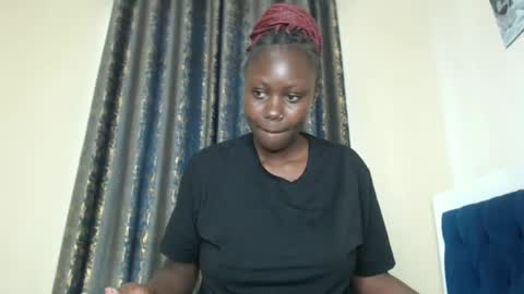 Lizzy online show from 03/06/25, 07:57