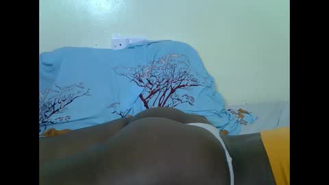 LILIAN online show from 10/20/25, 05:13