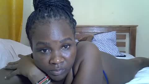 LILIAN online show from 06/28/26, 05:52