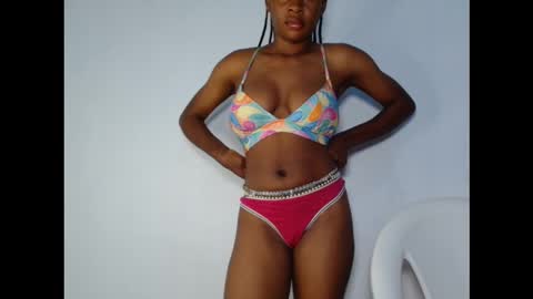 evelyn online show from 10/18/25, 09:43